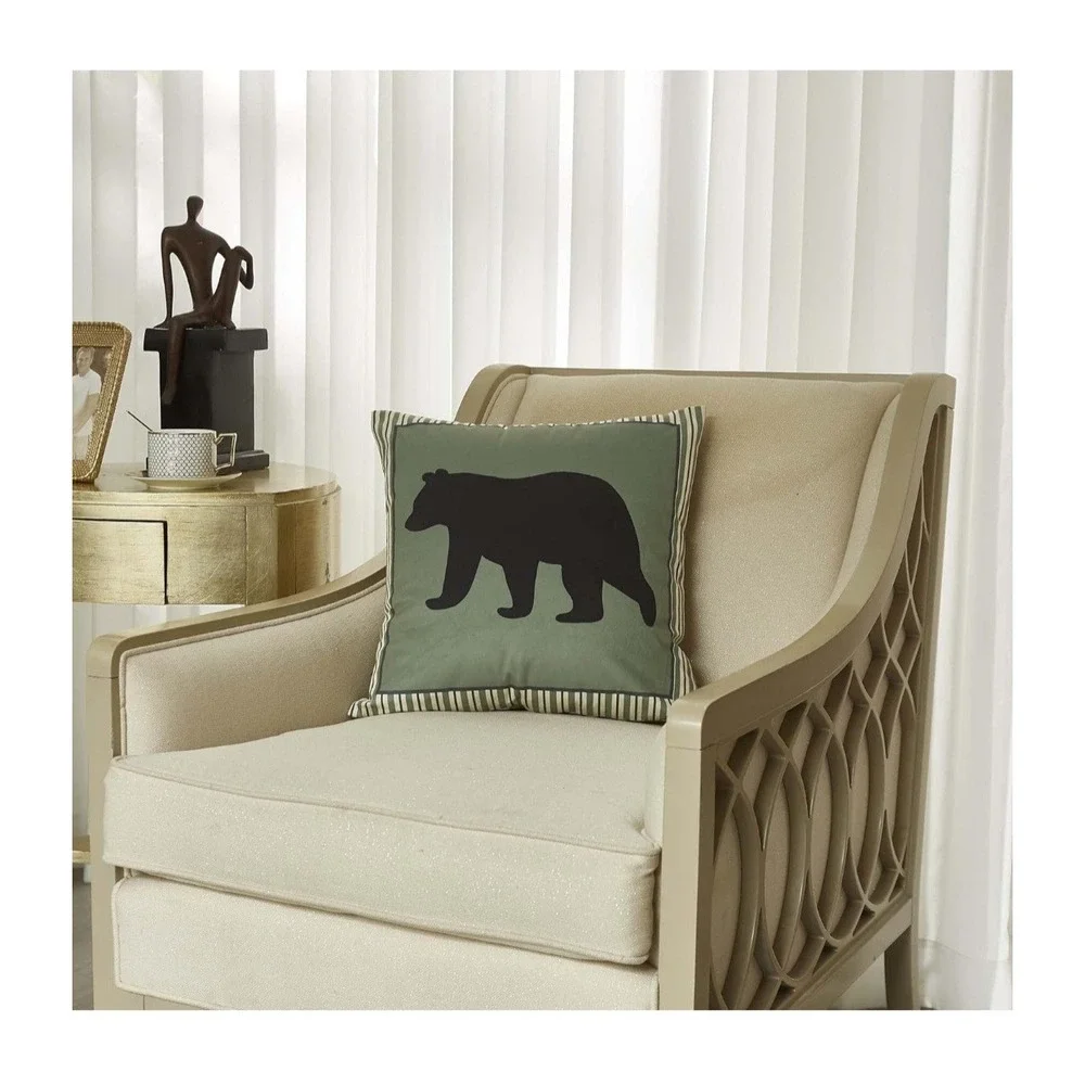 NWT 18 x 18 Cabin Mountain Rustic Throw Accent Pillow VIRAH BELLA Bear Star